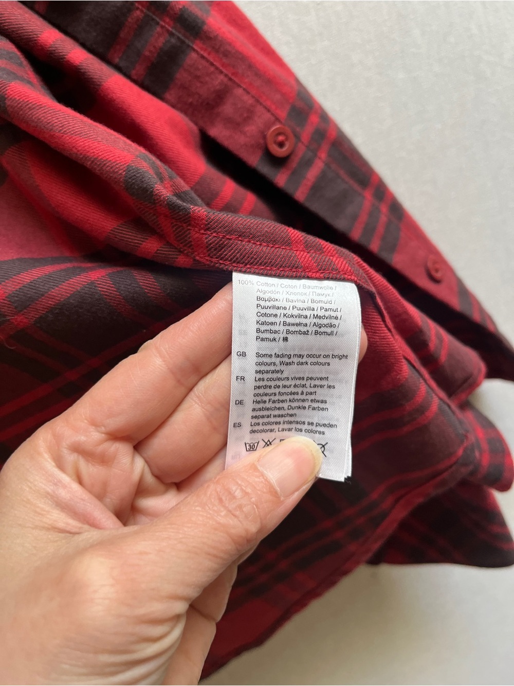 Helly Hansen Red and Black Plaid Shirt Sz L - Picture 4 of 7